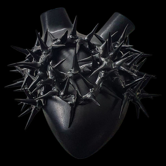 BLACK Porcelain Heart